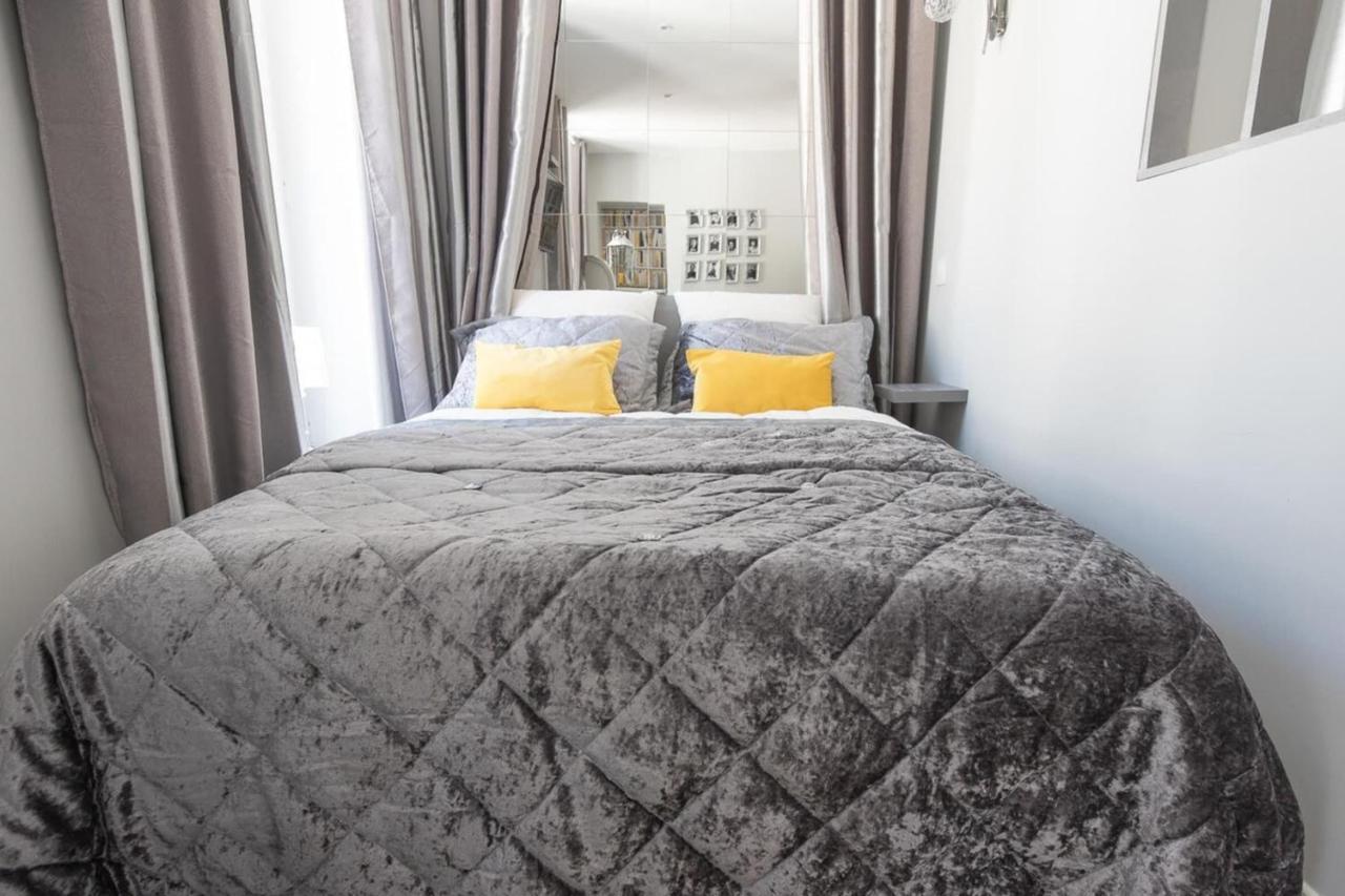 Le Petit Prince- Studio Cosy 2 Pers -Metro Valmy Lyon Kültér fotó