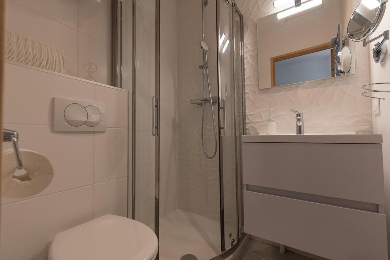 Le Petit Prince- Studio Cosy 2 Pers -Metro Valmy Lyon Kültér fotó