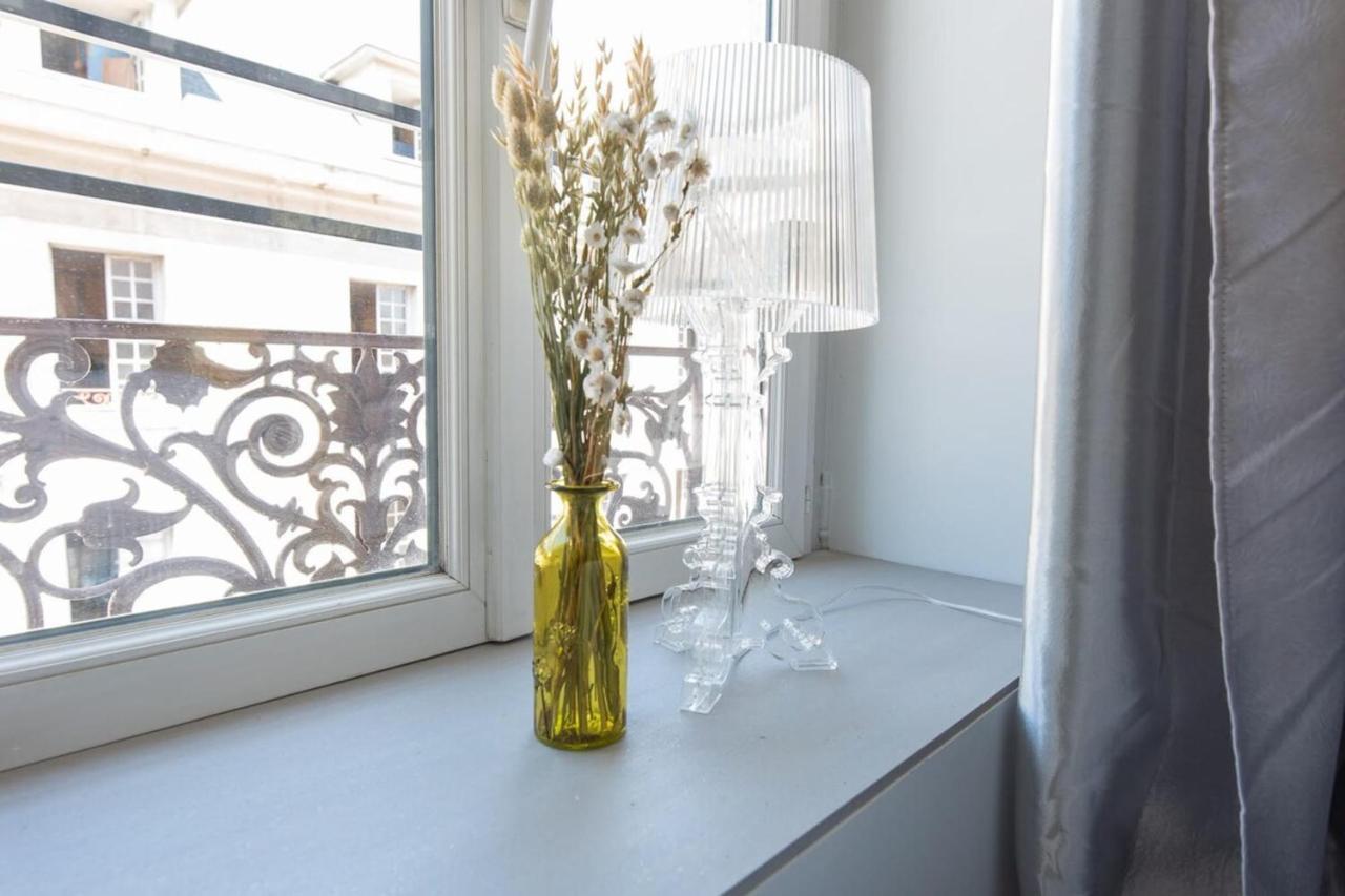 Le Petit Prince- Studio Cosy 2 Pers -Metro Valmy Lyon Kültér fotó